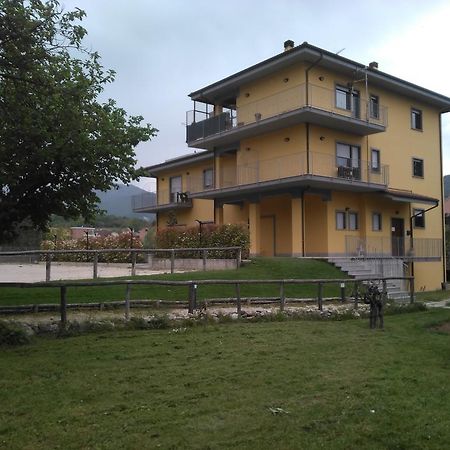 Il Boscaiolo Affittacamere Preturo Ngoại thất bức ảnh